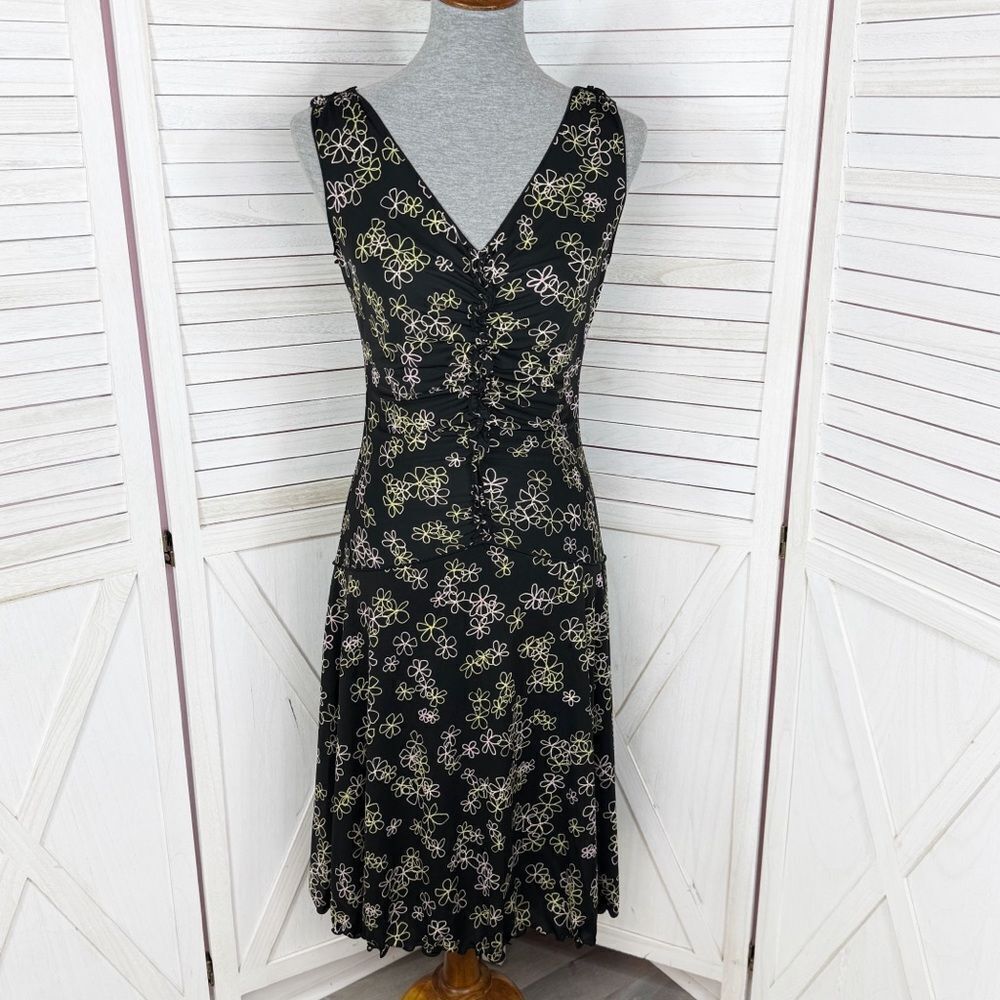 Max Studio Floral‎ Ruffle Trim Dress Sleeveless Fit Flare Black Small Y2K